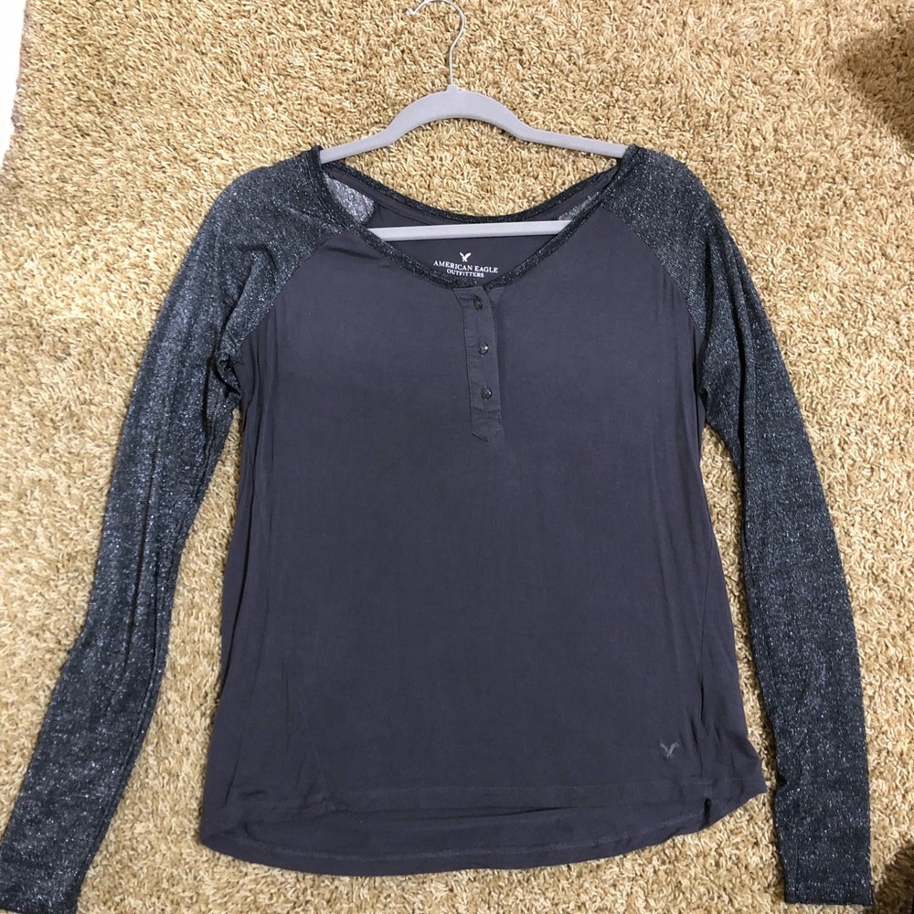 Grey American Eagle top